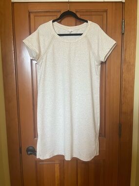 Athleta Cream Short Sleeve Scoop Neck Midi Dress